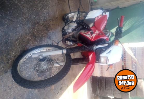 Motos - Honda Tornado 250 2014 Nafta 28000Km - En Venta