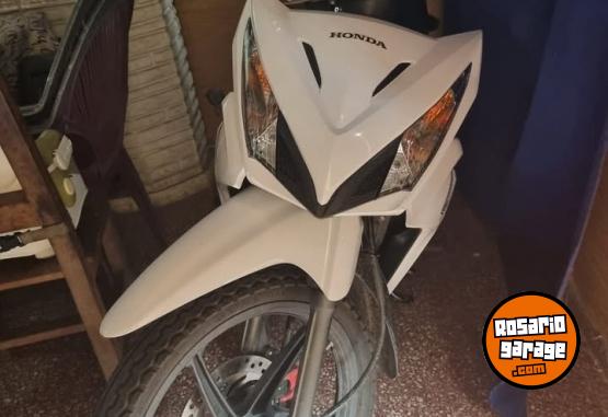 Motos - Honda wave 2024 Nafta 3000Km - En Venta