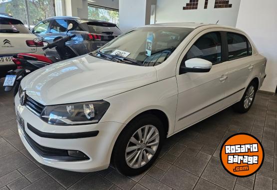 Autos - Volkswagen Voyage 2014 GNC 104000Km - En Venta