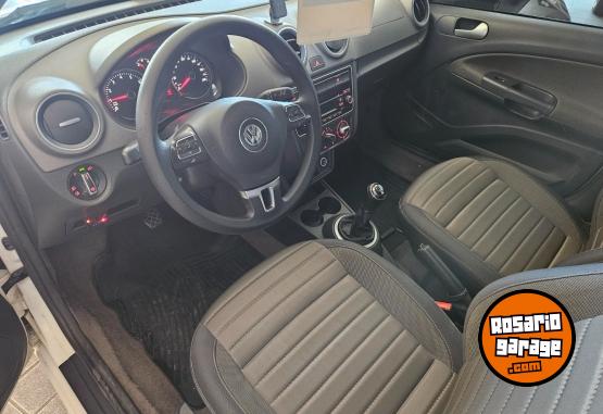 Autos - Volkswagen Voyage 2014 GNC 104000Km - En Venta