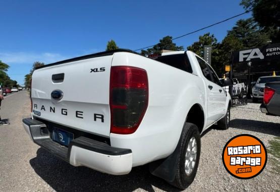 Camionetas - Ford Ranger 2017 Diesel 140000Km - En Venta