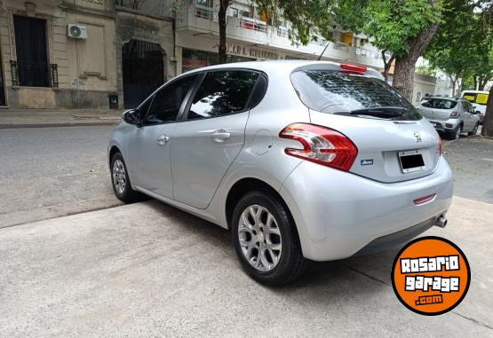 Autos - Peugeot 208 1.6VTI Allure Touch 2015 Nafta 87000Km - En Venta