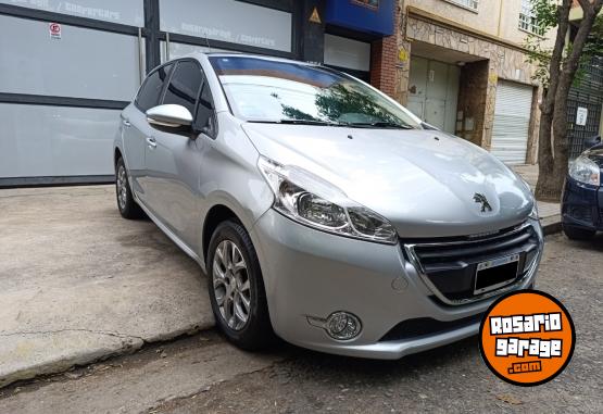 Autos - Peugeot 208 1.6VTI Allure Touch 2015 Nafta 87000Km - En Venta