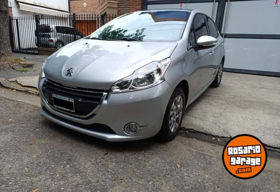 Autos - Peugeot 208 1.6VTI Allure Touch 2015 Nafta 87000Km - En Venta