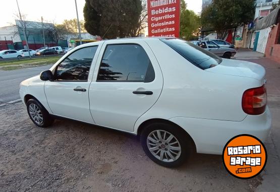 Autos - Fiat SIENA LOGAN CORSA CLASSIC 2013 GNC 120000Km - En Venta