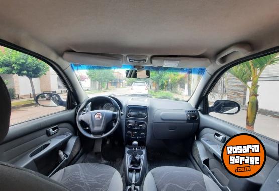 Autos - Fiat Siena 2015 Nafta 117000Km - En Venta