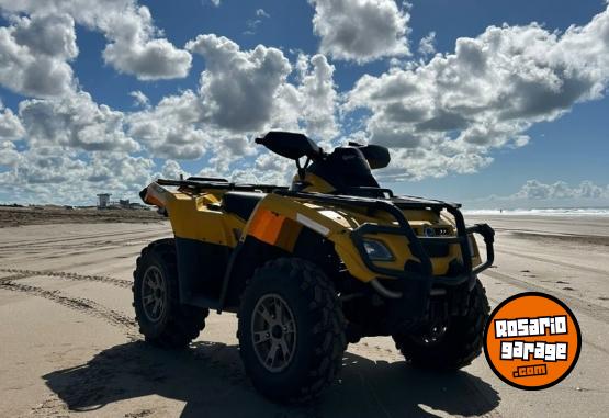 Cuatris y UTVs - Can Am Outlander 800 2008  9800Km - En Venta