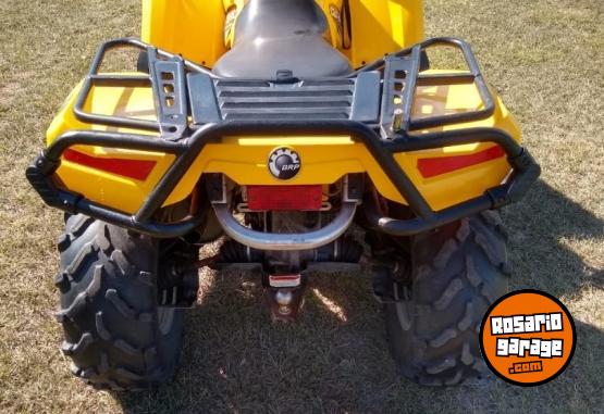 Cuatris y UTVs - Can Am Outlander 800 2008  9800Km - En Venta