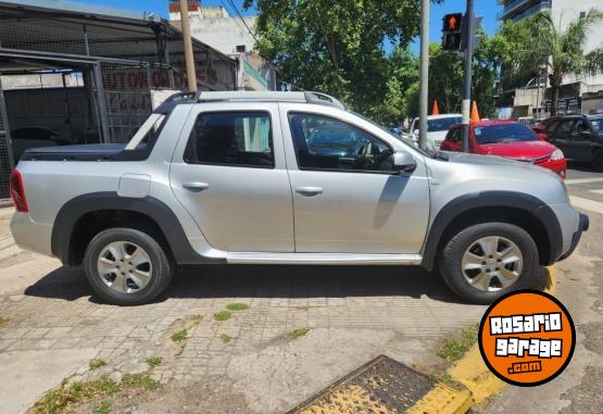 Camionetas - Renault Duster Oroch outsider 2.0 2018 Nafta 140000Km - En Venta