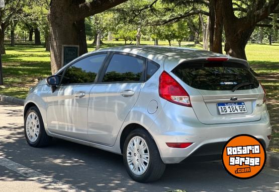 Autos - Ford Fiesta S 2017 Nafta 79800Km - En Venta