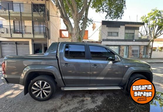 Camionetas - Volkswagen amarok v6 extreme 2023 Diesel 12400Km - En Venta