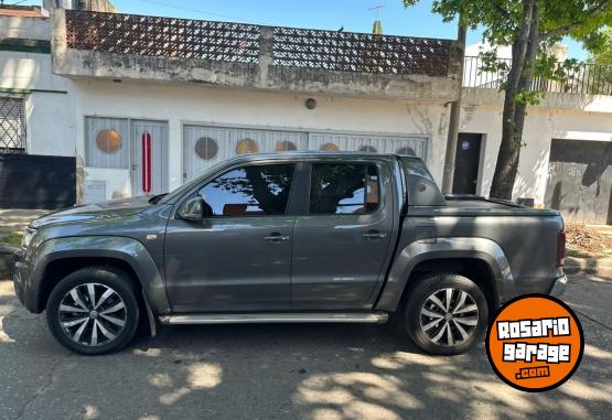 Camionetas - Volkswagen amarok v6 extreme 2023 Diesel 12400Km - En Venta