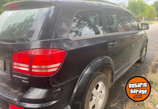 Camionetas - Dodge Journey sxt 2010 Nafta 160000Km - En Venta