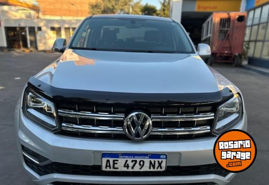 Camionetas - Volkswagen AMAROK HIGHLINE 2020 Diesel 72000Km - En Venta