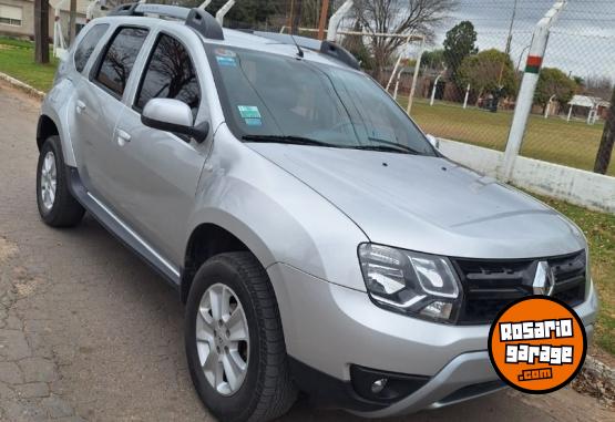 Autos - Renault Duster 2018 GNC 90000Km - En Venta