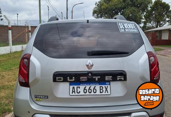 Autos - Renault Duster 2018 GNC 90000Km - En Venta