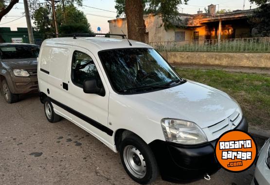 Utilitarios - Citroen Berlingo HDI 2013 Diesel 192000Km - En Venta