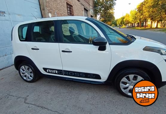 Autos - Citroen c3 aircross picasso 2016 Nafta 100000Km - En Venta