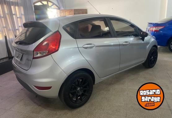 Autos - Ford Fiesta 2015 Nafta 127000Km - En Venta