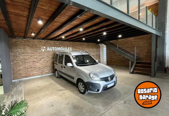 Utilitarios - Renault Kangoo 2018 GNC 153000Km - En Venta