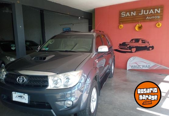 Camionetas - Toyota 2011 sw4 srv 2011 Diesel 200000Km - En Venta