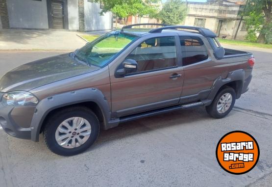 Camionetas - Fiat Strada Adventure 2015 Nafta 170000Km - En Venta