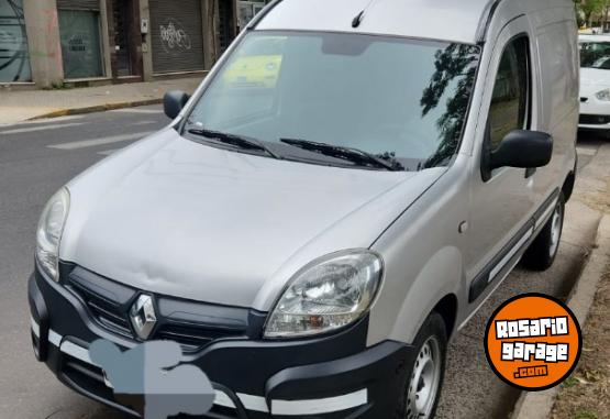 Utilitarios - Renault Kangoo 2014 Nafta 153000Km - En Venta