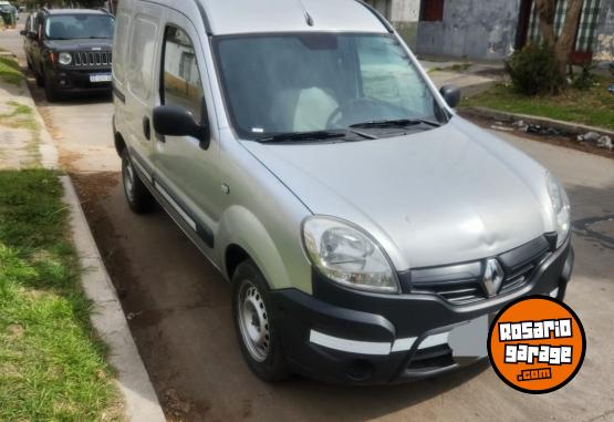 Utilitarios - Renault Kangoo 2014 Nafta 153000Km - En Venta