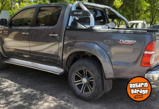 Camionetas - Toyota hilux 2012 Diesel 230000Km - En Venta