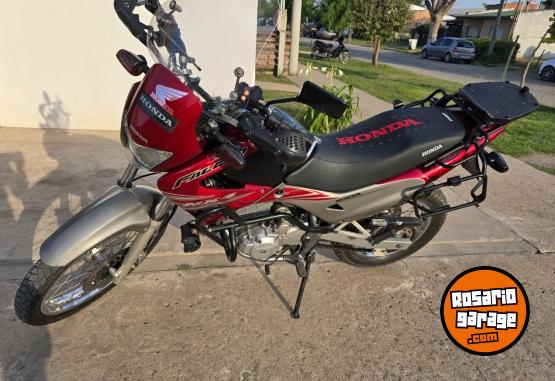 Motos - Honda Falcon 400cc 2013 Nafta 27000Km - En Venta