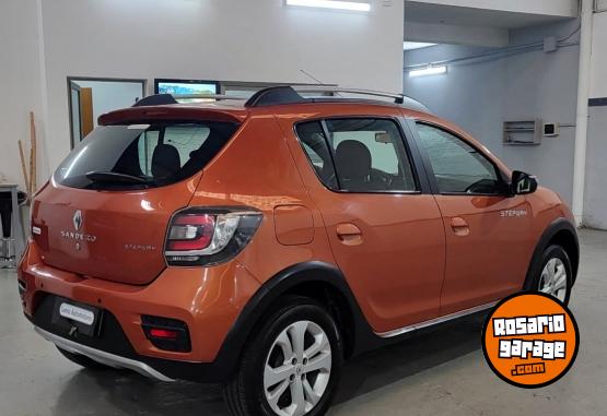 Autos - Renault SANDERO STEPWAY 2017 GNC 110000Km - En Venta