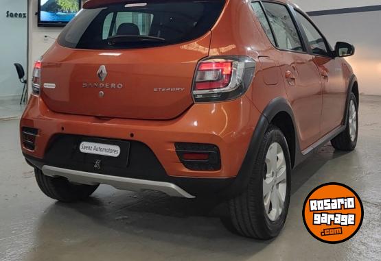 Autos - Renault SANDERO STEPWAY 2017 GNC 110000Km - En Venta