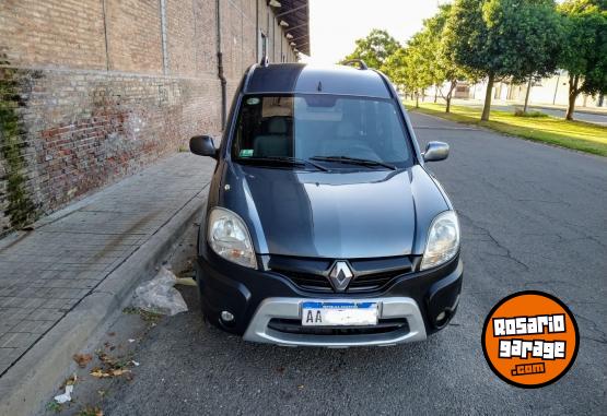 Utilitarios - Renault Kangoo stepway 2016 GNC 120000Km - En Venta