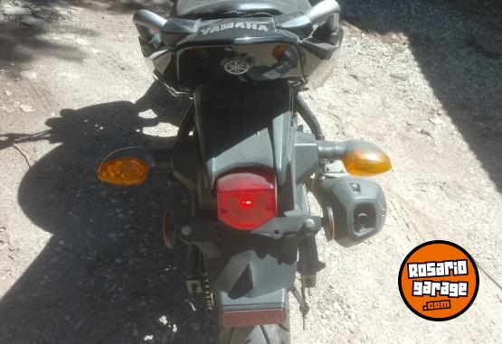 Motos - Yamaha Fz 16 2011 Nafta 25400Km - En Venta