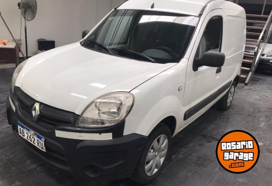 Utilitarios - Renault Kangoo confort 2016 GNC  - En Venta