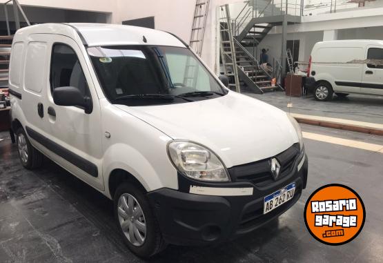 Utilitarios - Renault Kangoo confort 2016 GNC  - En Venta