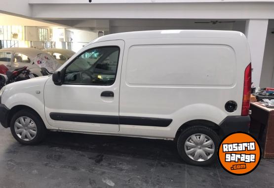 Utilitarios - Renault Kangoo confort 2016 GNC  - En Venta