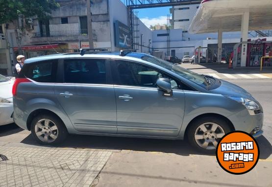 Camionetas - Peugeot Peugeot 5008 Allure Plus 2013 Nafta 120000Km - En Venta