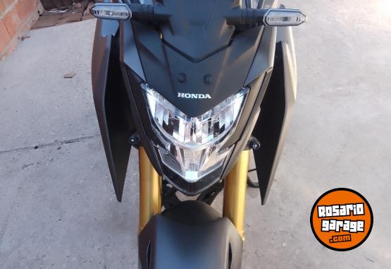 Motos - Honda Cb300f 2023 Nafta 1245Km - En Venta