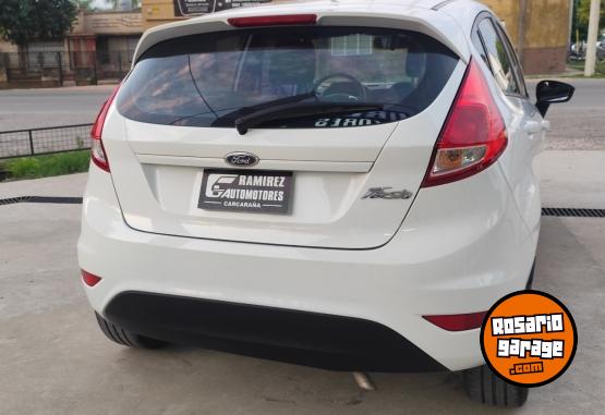 Autos - Ford FIESTA SE 2015 Nafta 64830Km - En Venta