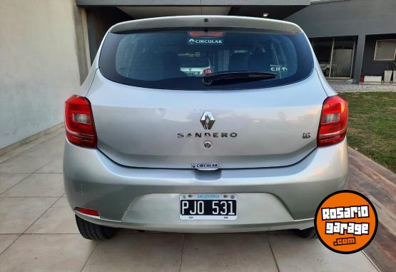 Autos - Renault Sandero 2015 Nafta 90000Km - En Venta