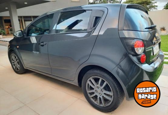 Autos - Chevrolet Sonic 2016 Nafta 100000Km - En Venta