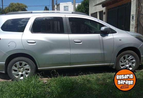 Autos - Chevrolet SPIN LTZ 7A 2013 Nafta 185000Km - En Venta