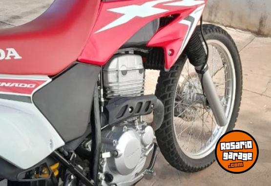 Motos - Honda 250 2020 Nafta 4000Km - En Venta