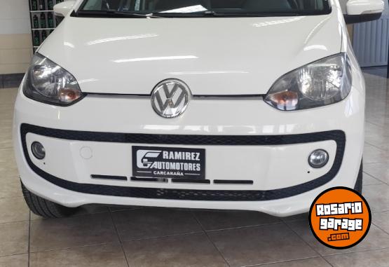 Autos - Volkswagen UH HIGH 2016 Nafta 117900Km - En Venta