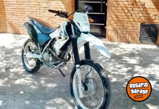 Motos - Honda Tornado 2013 Nafta 111111Km - En Venta