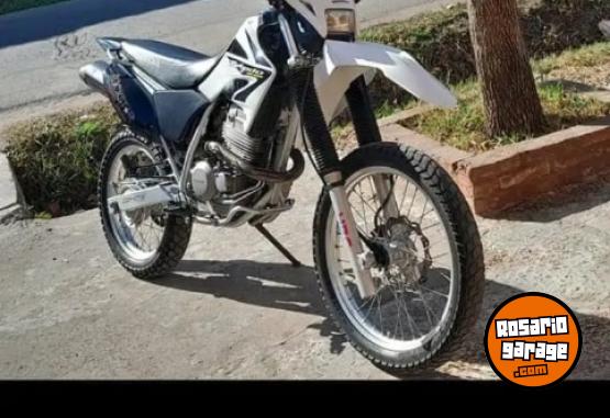 Motos - Honda Tornado 2013 Nafta 111111Km - En Venta