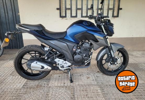 Motos - Yamaha FZ25 2023 Nafta 560Km - En Venta