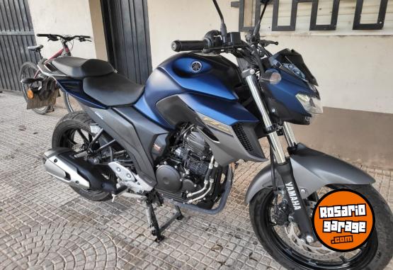 Motos - Yamaha FZ25 2023 Nafta 560Km - En Venta