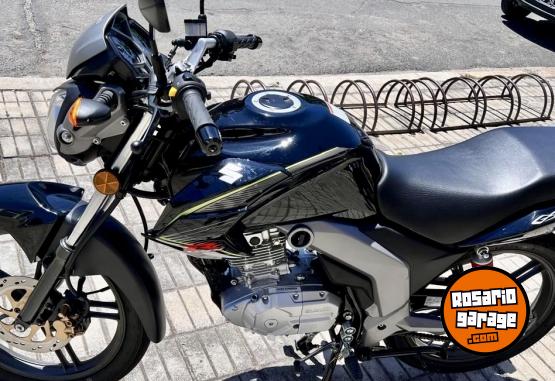 Motos - Suzuki GSX 125R 2024 Nafta 400Km - En Venta